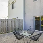 Wonderful Townhouse With 3 Bedrooms