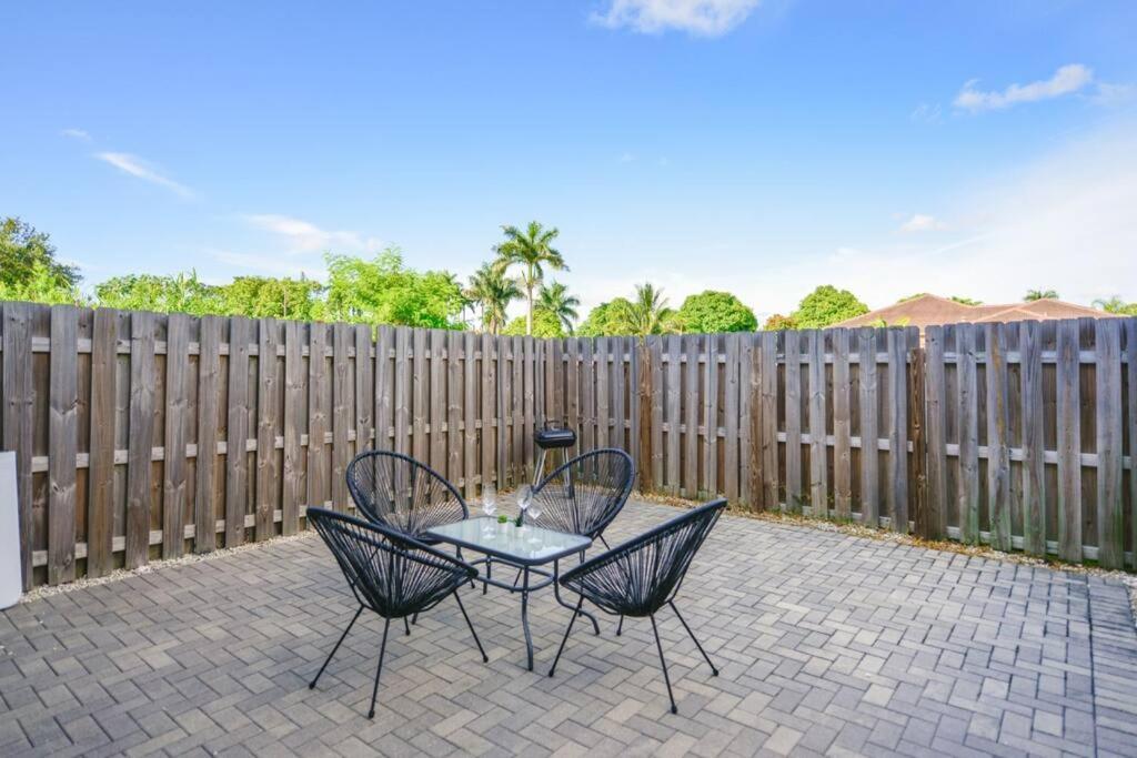 Wonderful Townhouse With 3 Bedrooms Ferienhaus *